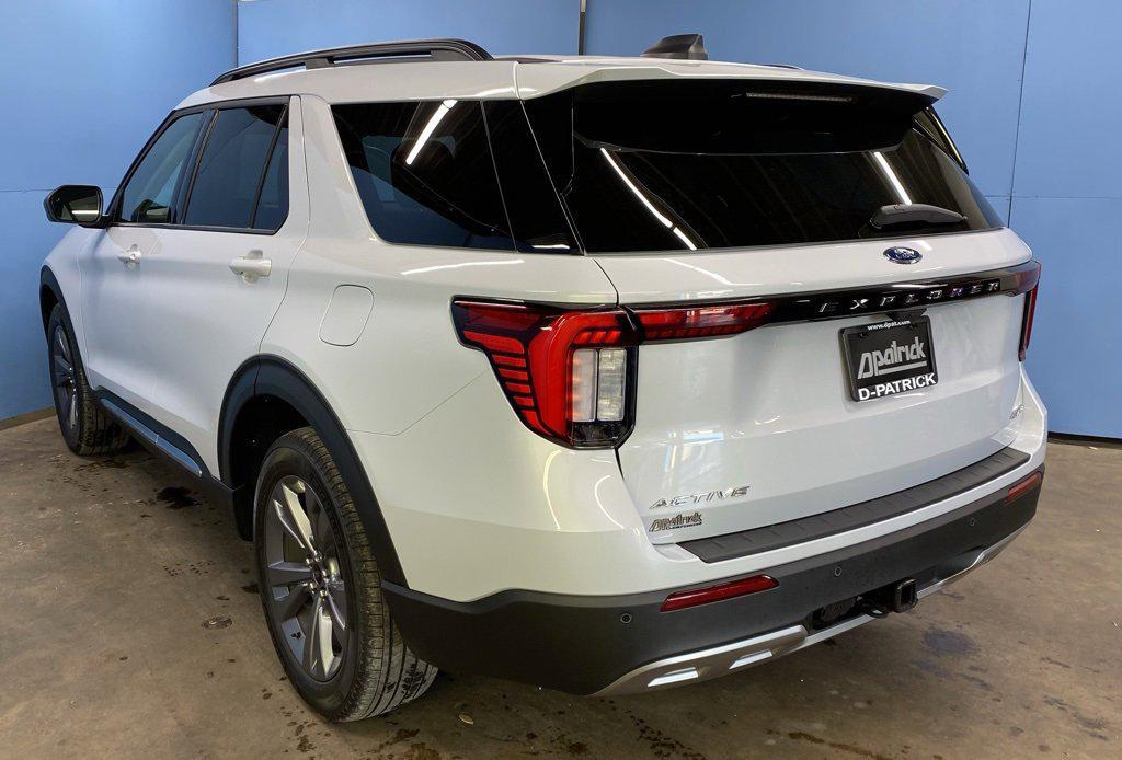 new 2025 Ford Explorer car, priced at $47,373