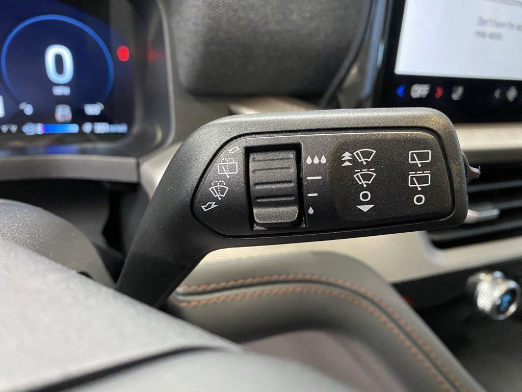 new 2025 Ford Explorer car, priced at $47,373