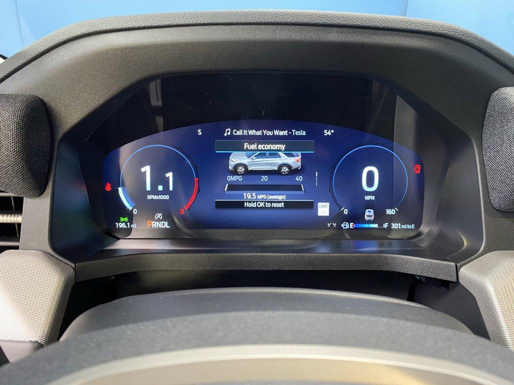 new 2025 Ford Explorer car, priced at $47,373