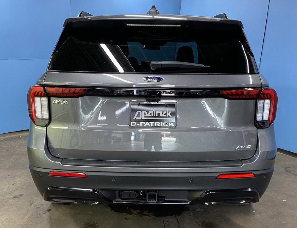 new 2025 Ford Explorer car, priced at $50,308