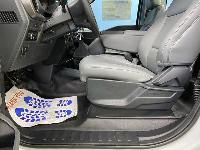 new 2025 Ford F-150 car, priced at $42,052