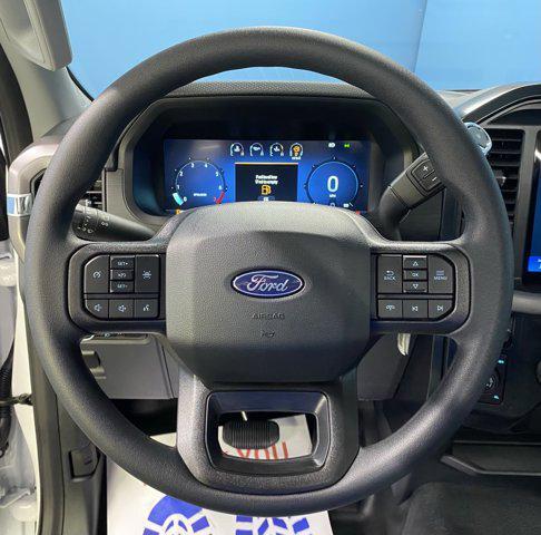 new 2025 Ford F-150 car, priced at $42,052