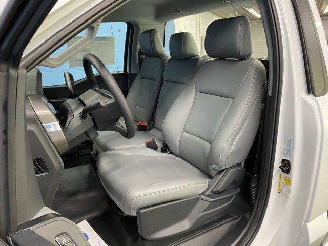 new 2025 Ford F-150 car, priced at $42,052