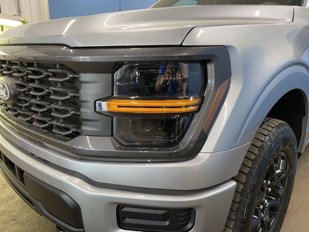 new 2025 Ford F-150 car, priced at $47,945