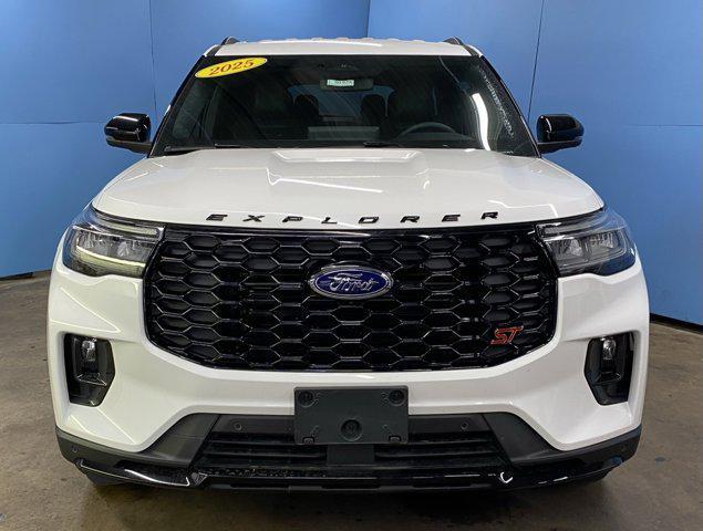 new 2025 Ford Explorer car, priced at $57,350