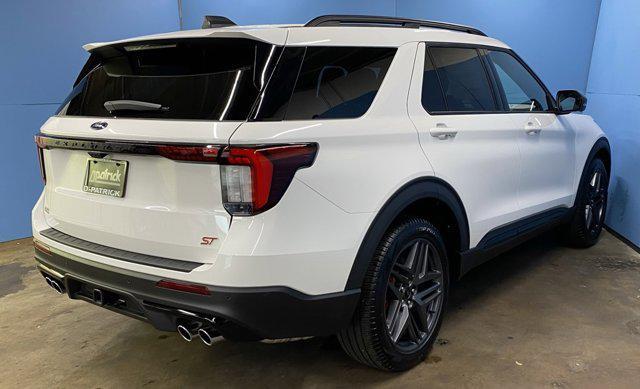 new 2025 Ford Explorer car, priced at $57,350