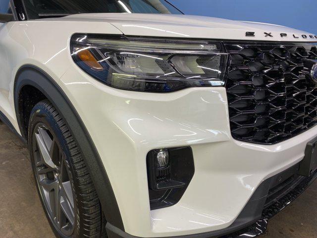 new 2025 Ford Explorer car, priced at $57,350