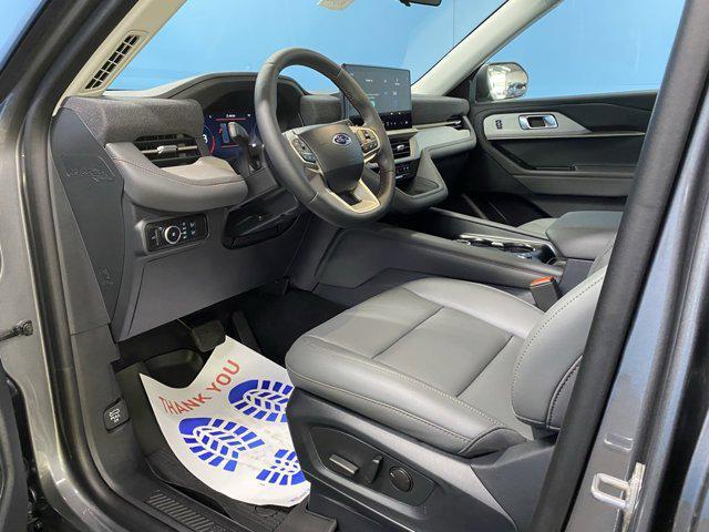 new 2025 Ford Explorer car, priced at $47,372