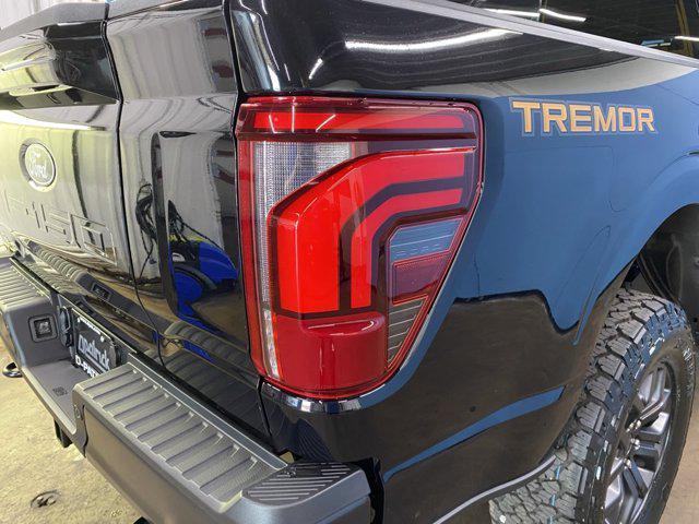 new 2025 Ford F-150 car, priced at $73,654