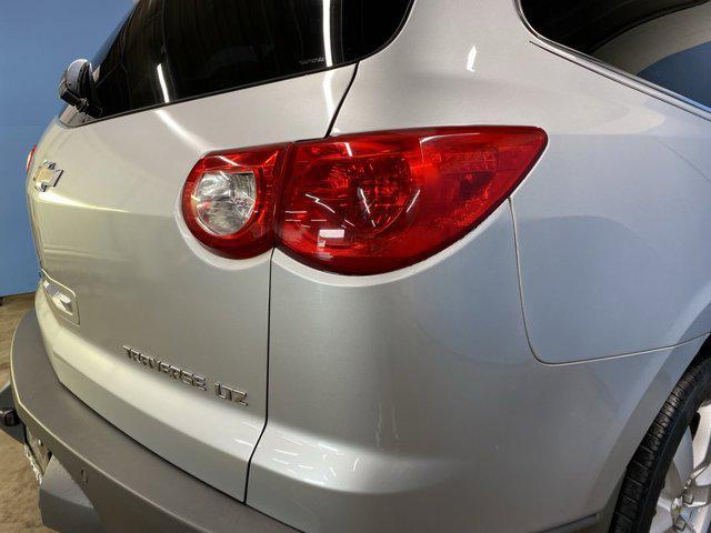 used 2009 Chevrolet Traverse car, priced at $7,994