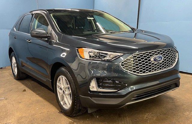 new 2024 Ford Edge car, priced at $42,209