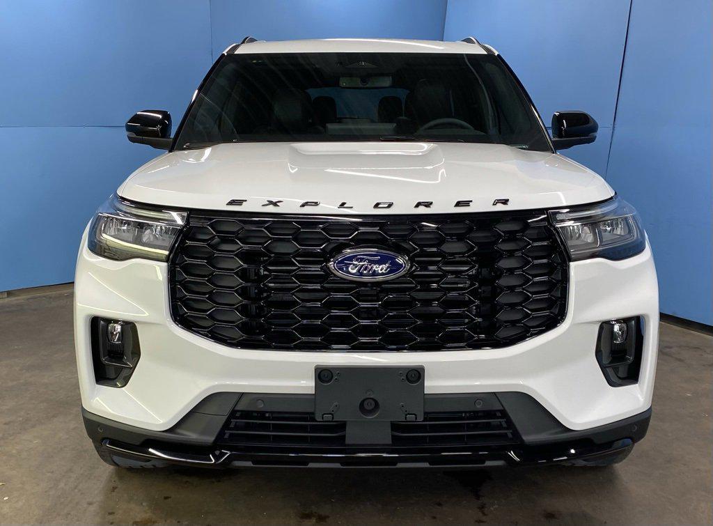 new 2025 Ford Explorer car, priced at $51,055