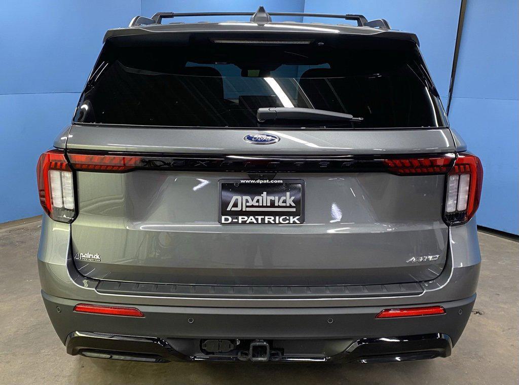 new 2025 Ford Explorer car, priced at $50,670
