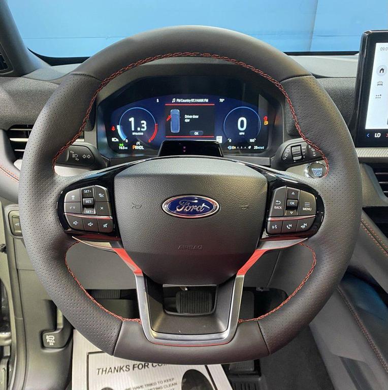 new 2025 Ford Explorer car, priced at $50,670
