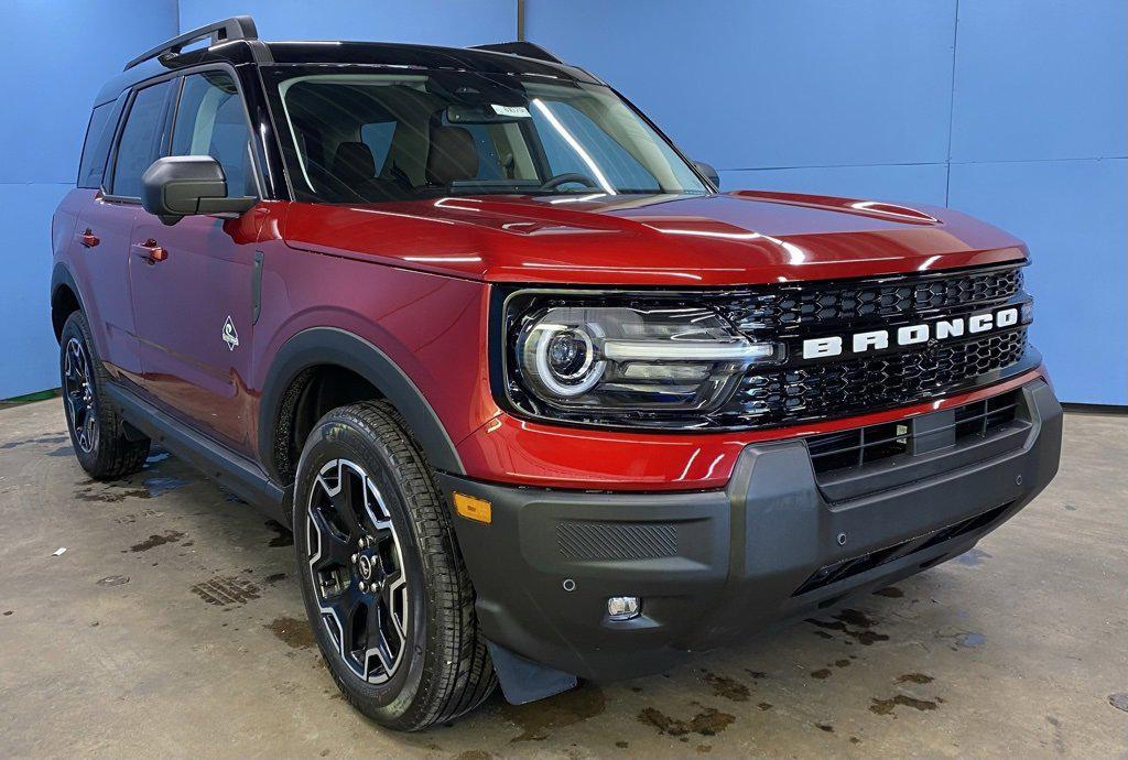 new 2025 Ford Bronco Sport car, priced at $38,769
