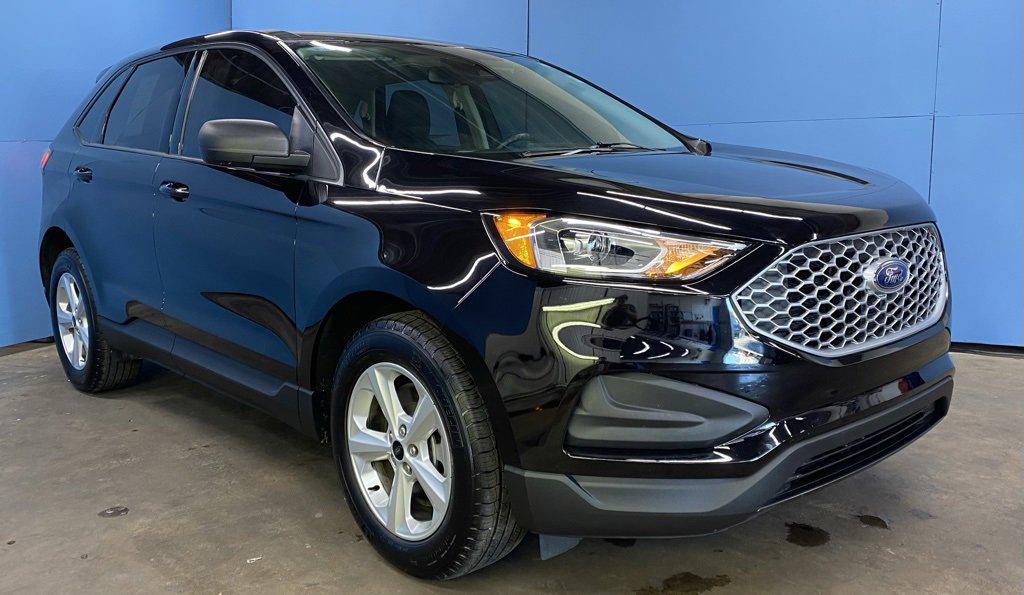 used 2024 Ford Edge car, priced at $33,127