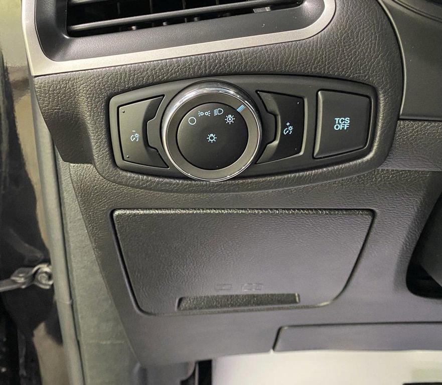 used 2024 Ford Edge car, priced at $33,127