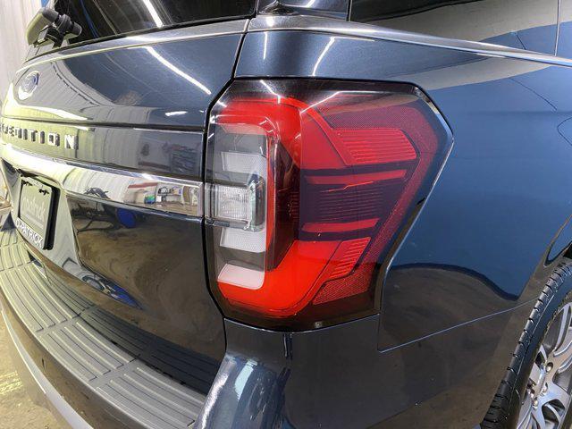 used 2023 Ford Expedition car, priced at $44,494