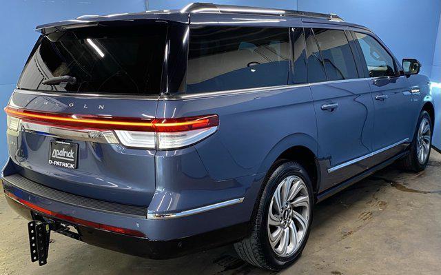 used 2022 Lincoln Navigator car, priced at $46,218