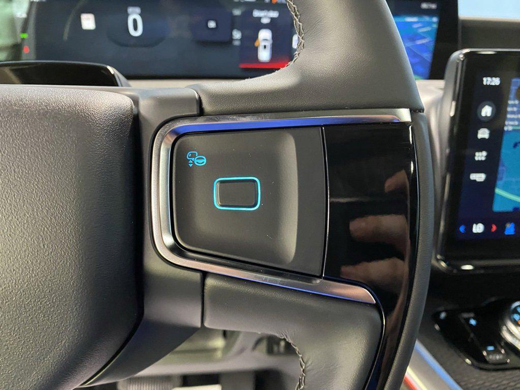 new 2025 Ford Expedition car, priced at $84,485