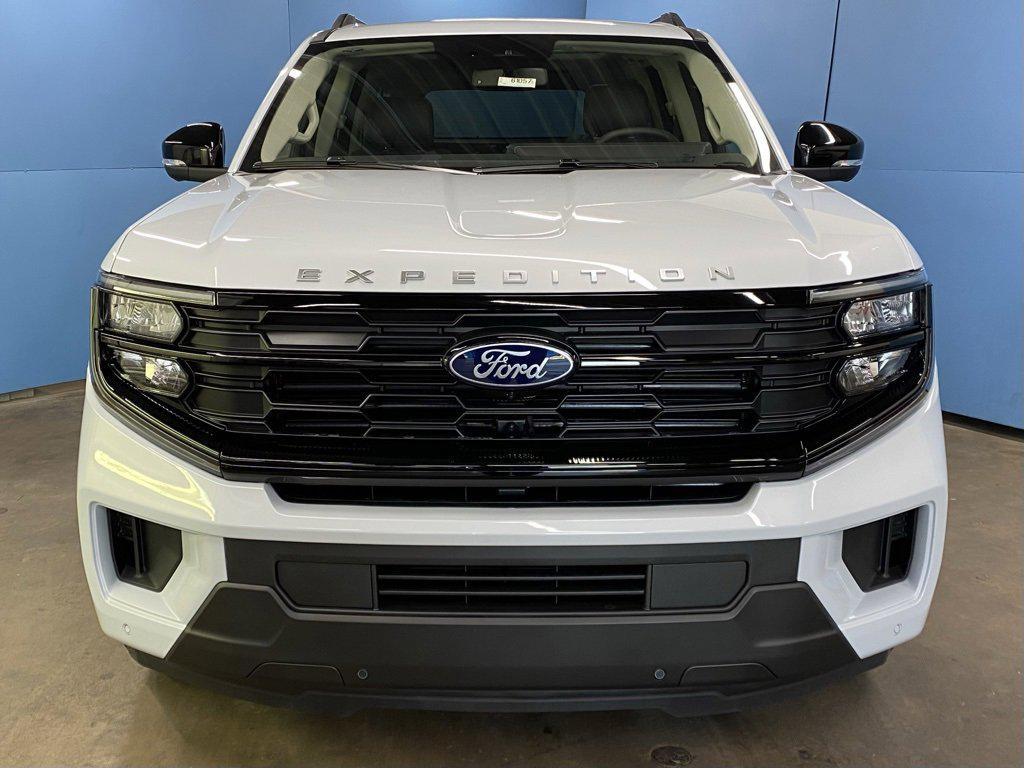 new 2025 Ford Expedition Max car, priced at $74,890