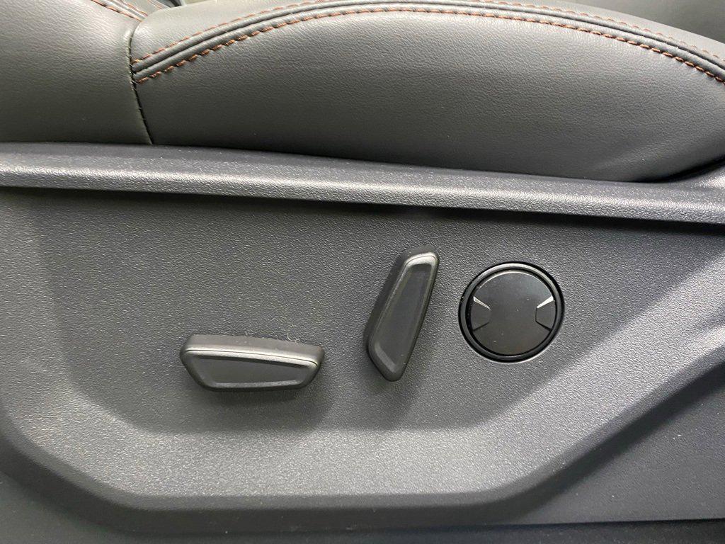 new 2025 Ford Expedition Max car, priced at $74,890
