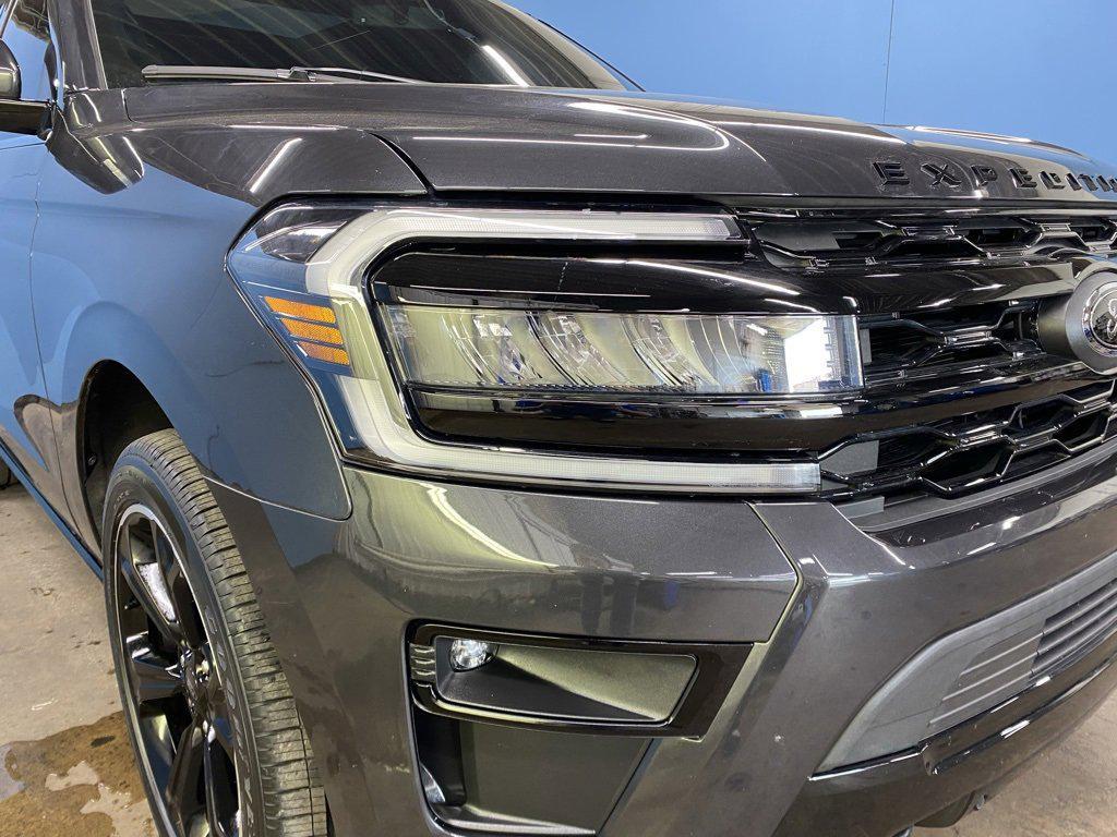used 2022 Ford Expedition car, priced at $51,465