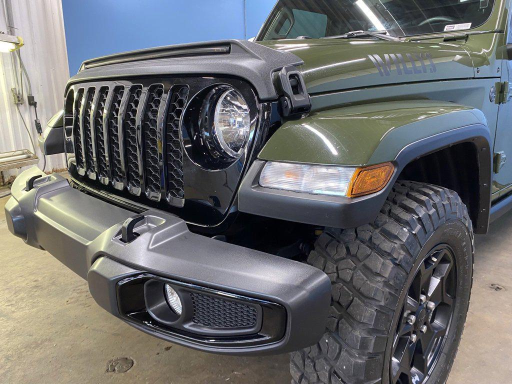 used 2022 Jeep Gladiator car, priced at $32,919