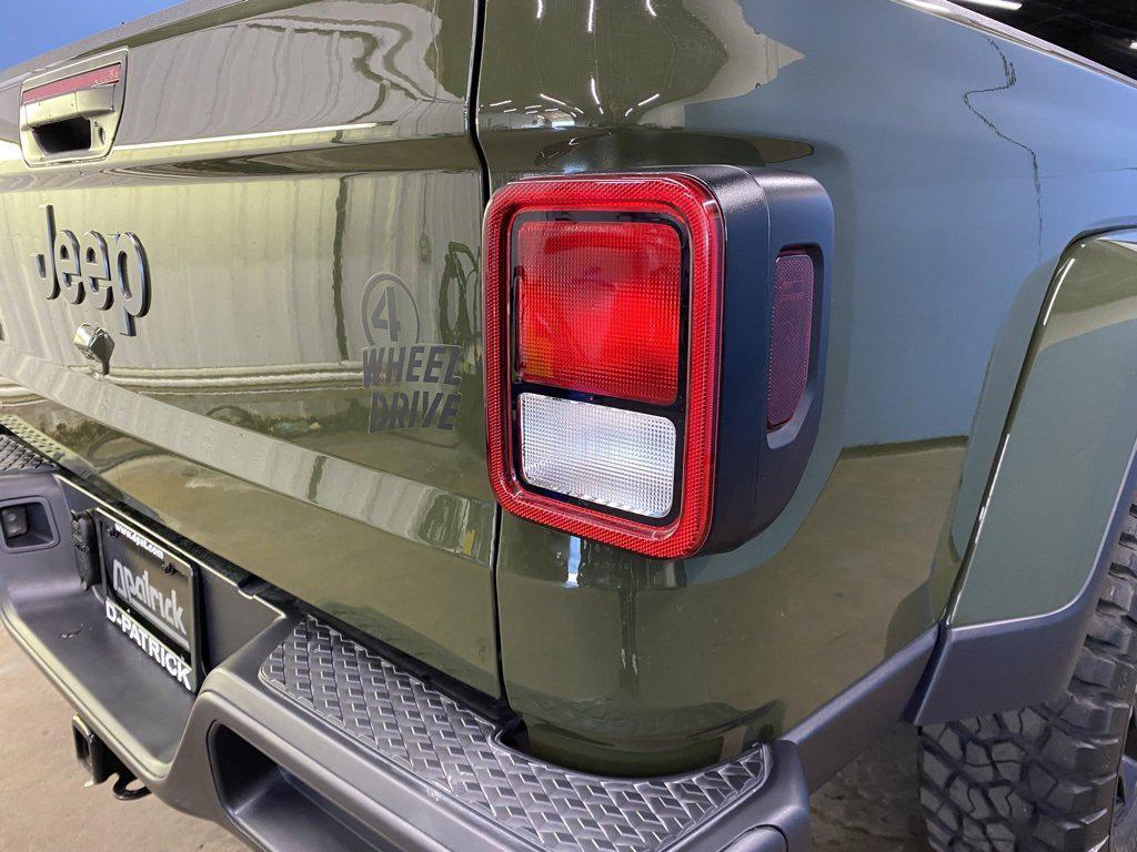 used 2022 Jeep Gladiator car, priced at $32,919