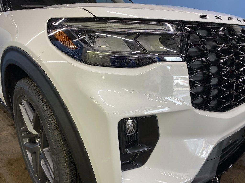 new 2025 Ford Explorer car, priced at $58,289