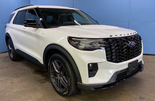 new 2025 Ford Explorer car, priced at $50,626
