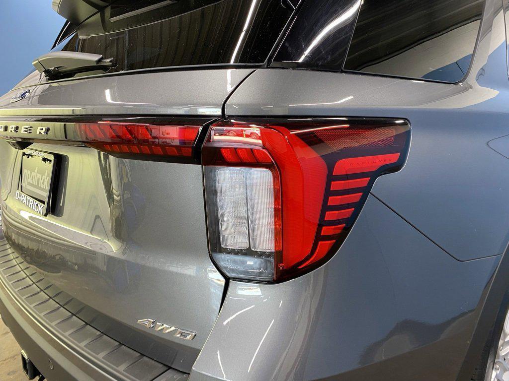 new 2025 Ford Explorer car, priced at $41,161