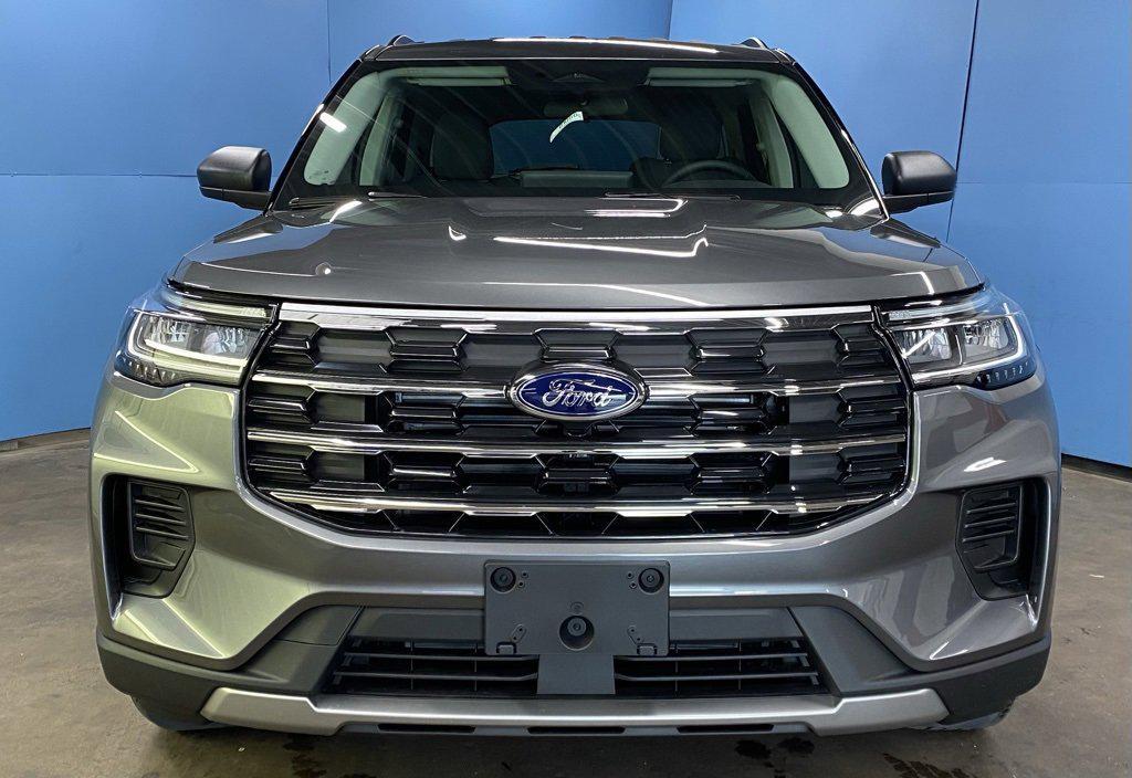 new 2025 Ford Explorer car, priced at $41,161