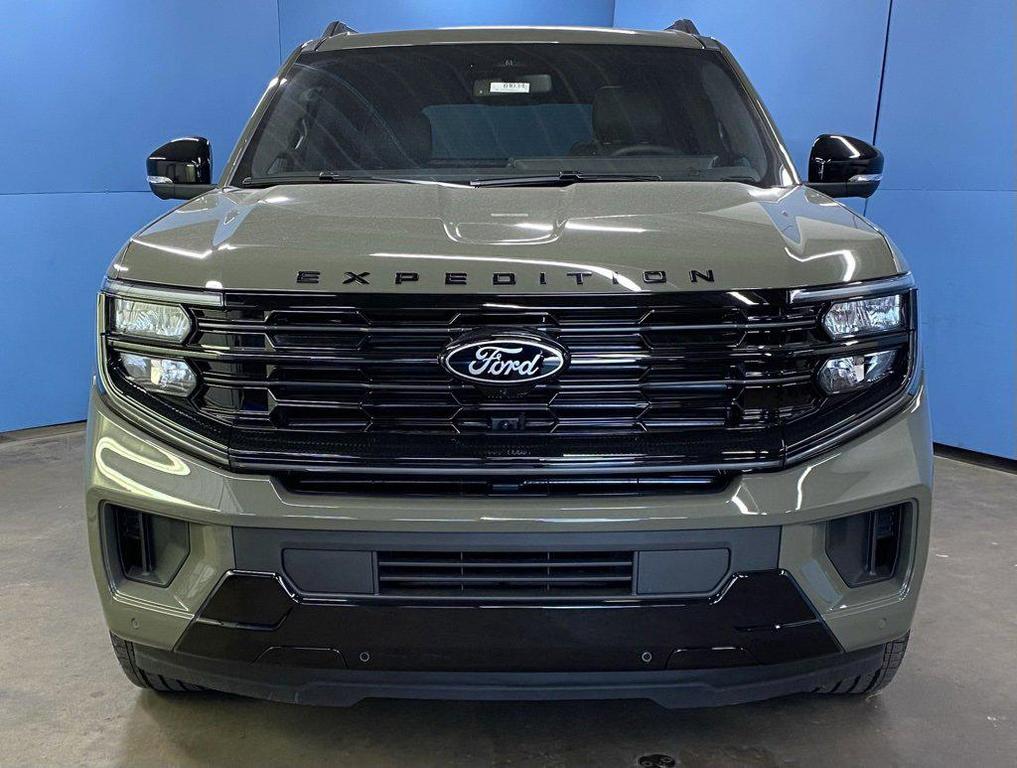 new 2025 Ford Expedition Max car, priced at $86,650