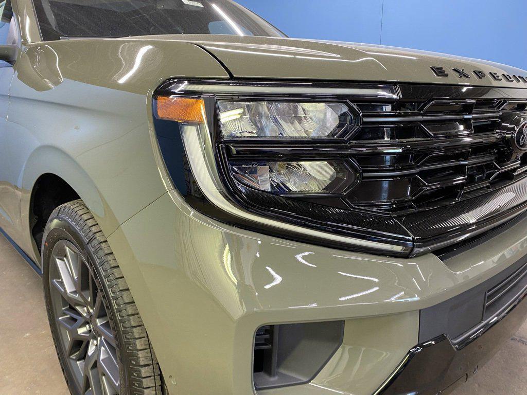 new 2025 Ford Expedition Max car, priced at $86,650