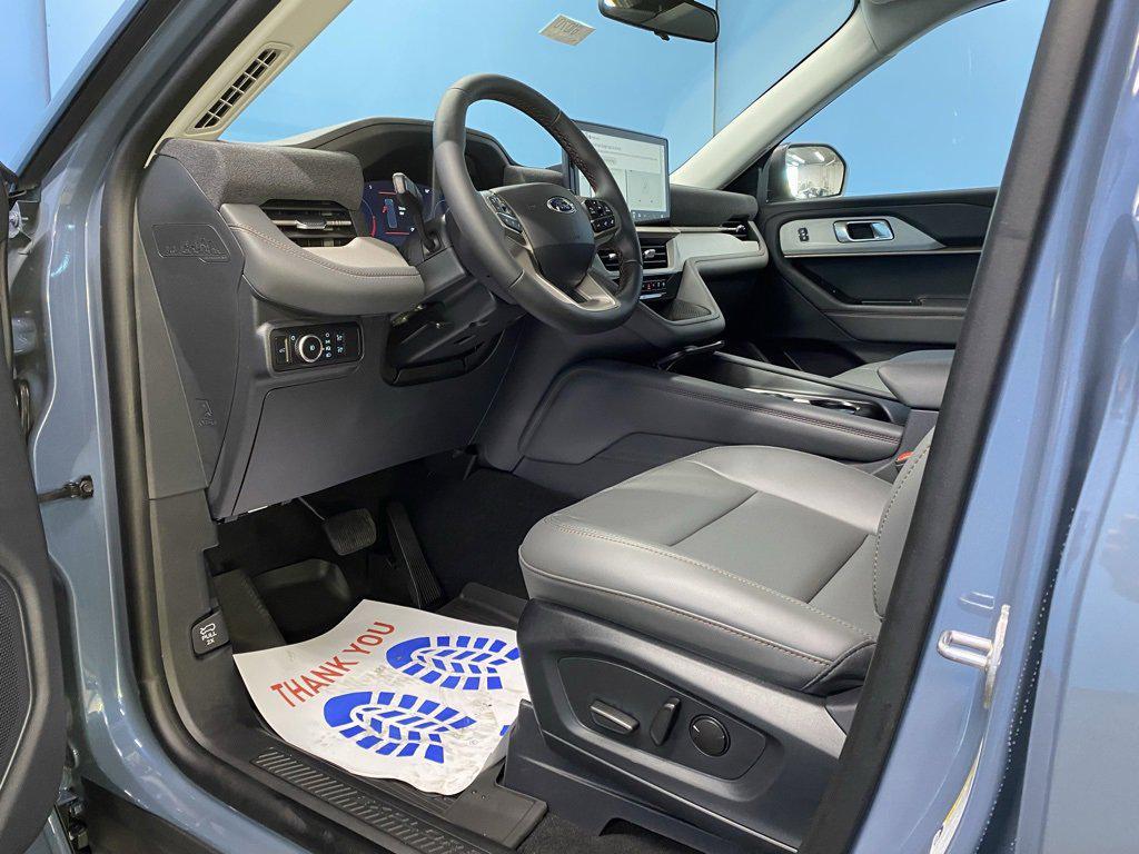 new 2025 Ford Explorer car, priced at $47,838