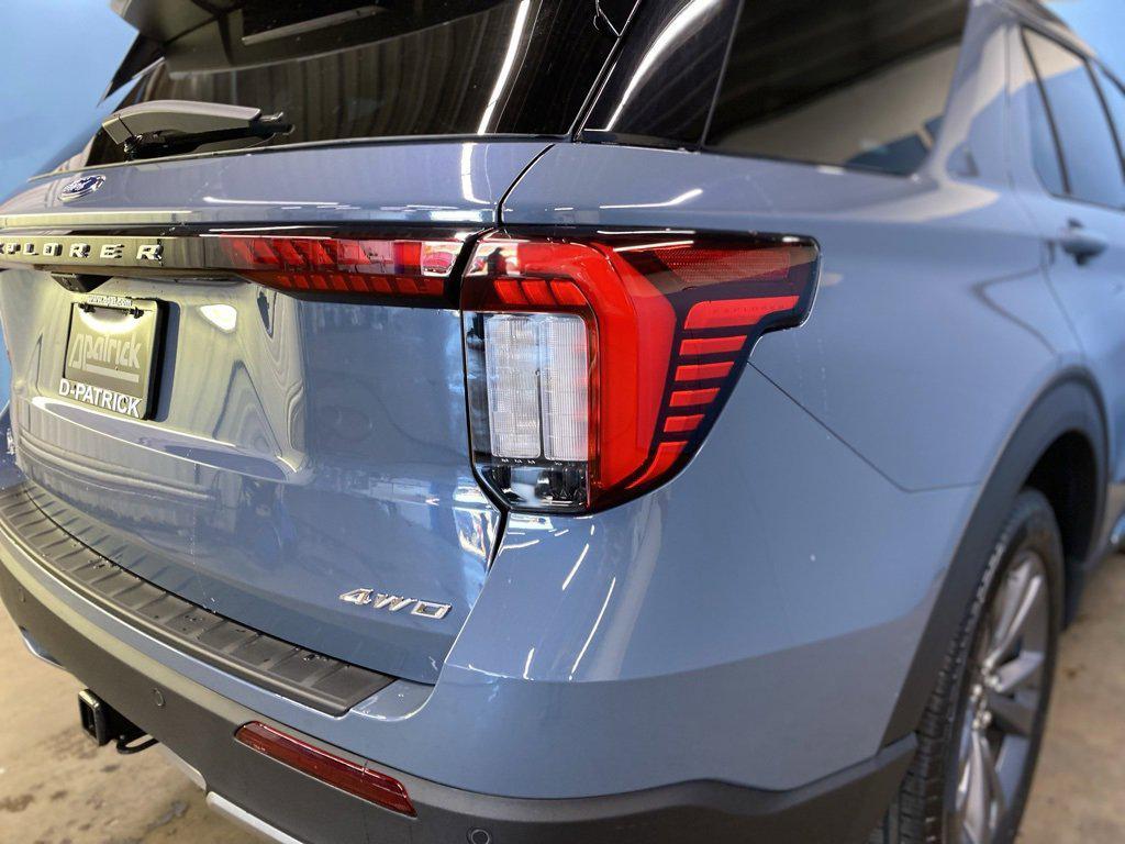 new 2025 Ford Explorer car, priced at $47,838