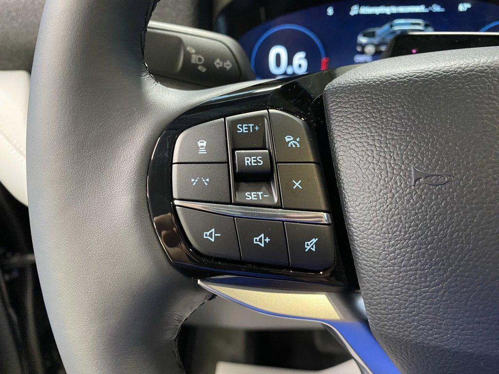 new 2025 Ford Explorer car, priced at $57,624