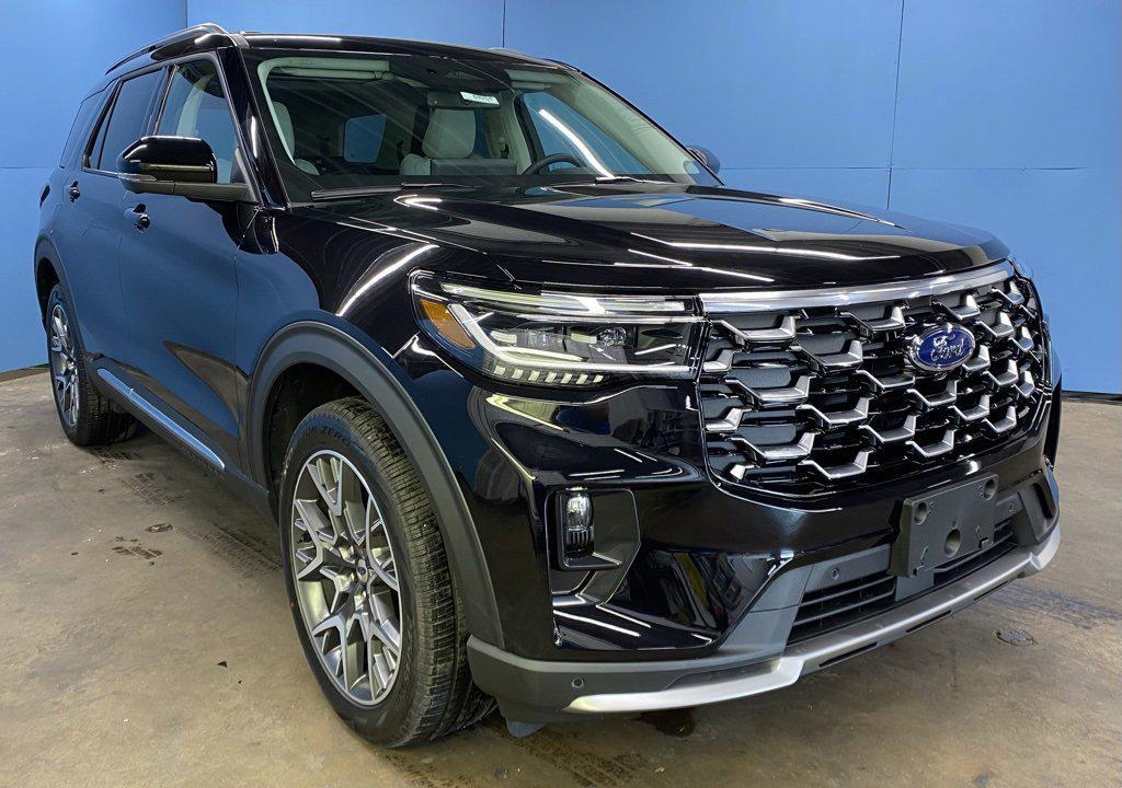 new 2025 Ford Explorer car, priced at $57,624