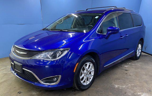 used 2020 Chrysler Pacifica car, priced at $17,230