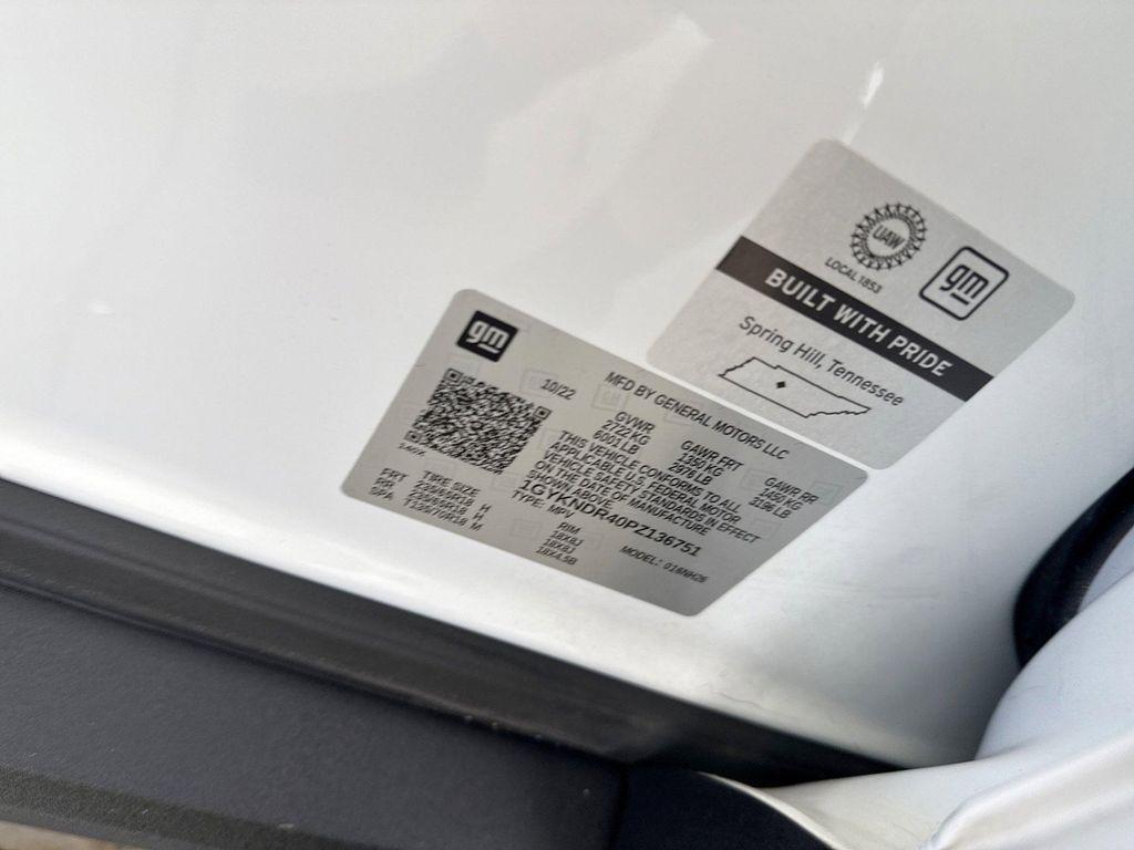 used 2023 Cadillac XT5 car, priced at $32,199