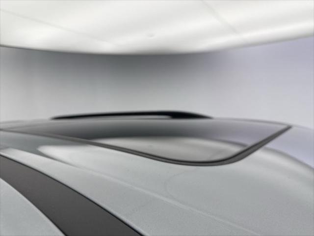 used 2024 Chevrolet Traverse car, priced at $53,399