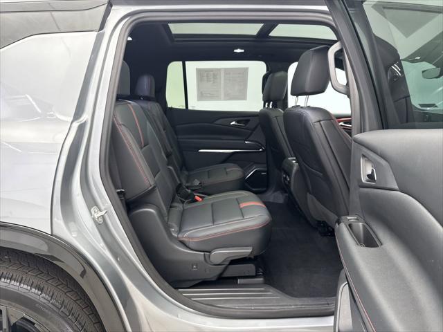 used 2024 Chevrolet Traverse car, priced at $53,399