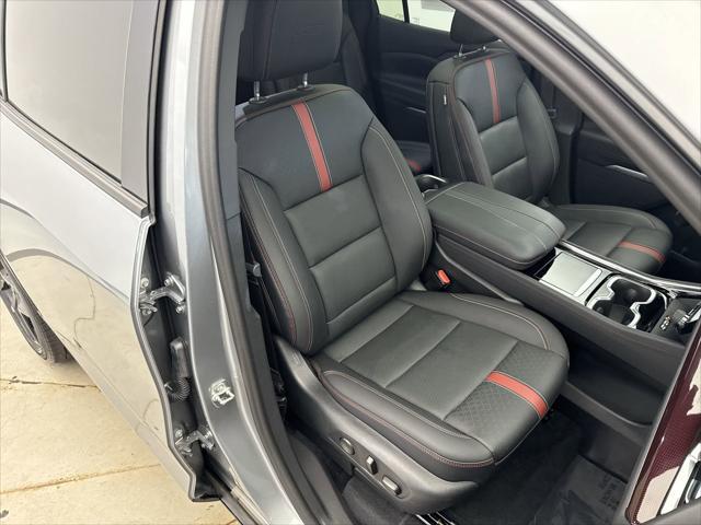 used 2024 Chevrolet Traverse car, priced at $53,399