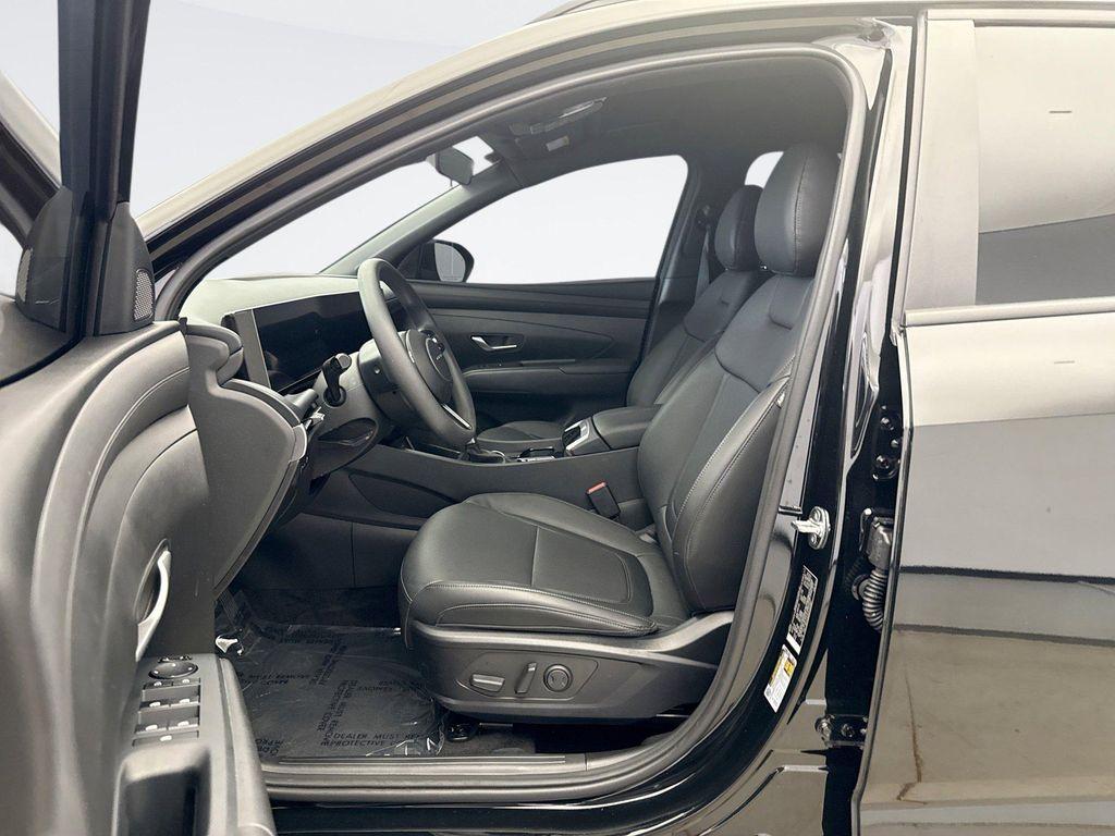 used 2025 Hyundai SANTA CRUZ car, priced at $29,498