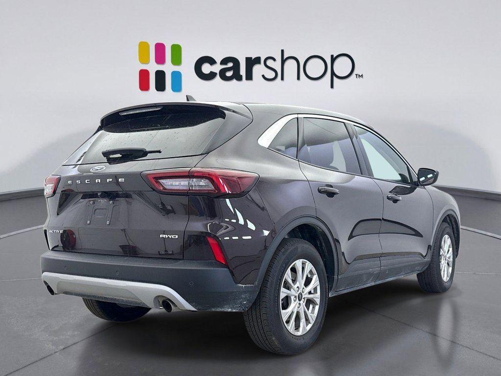 used 2023 Ford Escape car, priced at $23,500