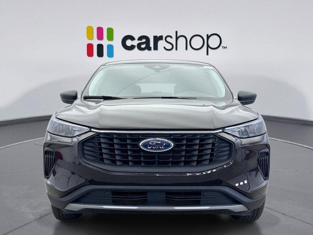 used 2023 Ford Escape car, priced at $23,500