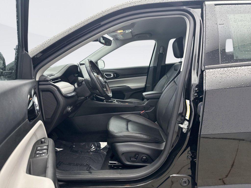 used 2022 Jeep Compass car, priced at $22,799