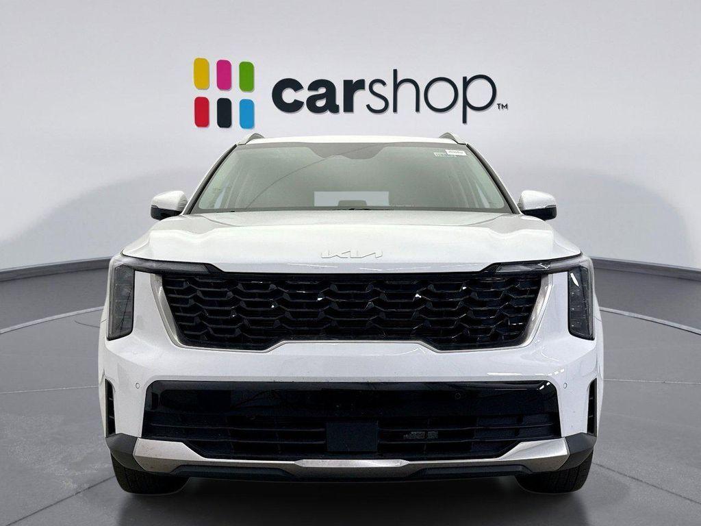 used 2024 Kia Sorento car, priced at $28,299