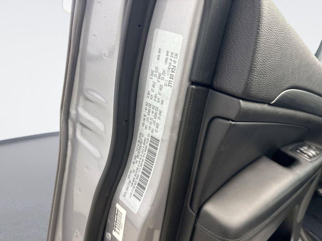 used 2019 Jeep Grand Cherokee car, priced at $21,949